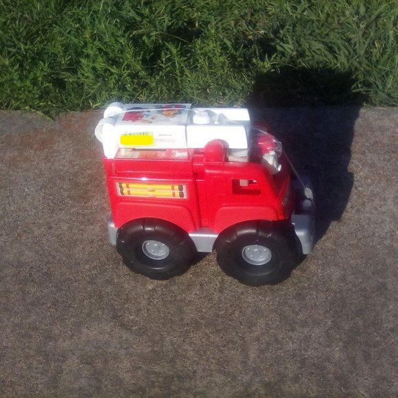 Mega Bloks Other - Mega Bloks Fire Truck Rescue